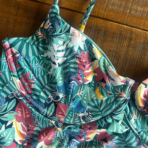 B Swim Jetty Tropicalia Underwire 1pc Swimsuit L/XL - Picture 4 of 6